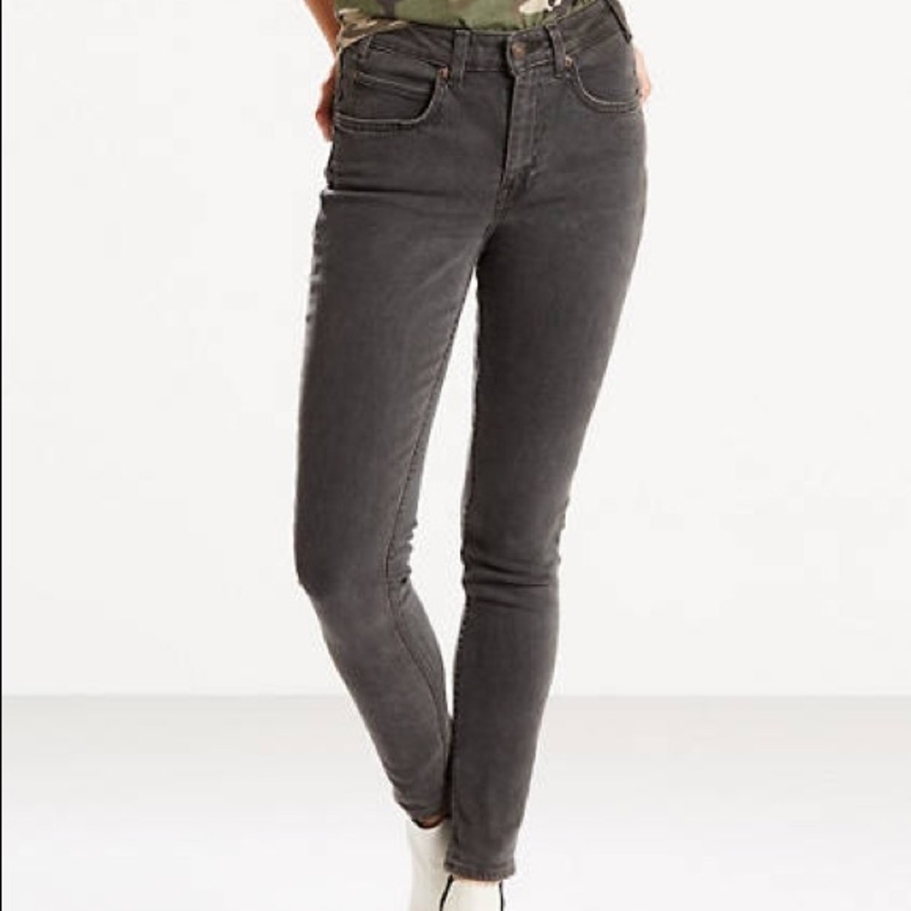 Levi’s 721 vintage high rise skinny NWT Size 26x32